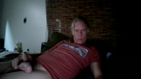 jizzmitten5 online show from July 1, 9:44 am