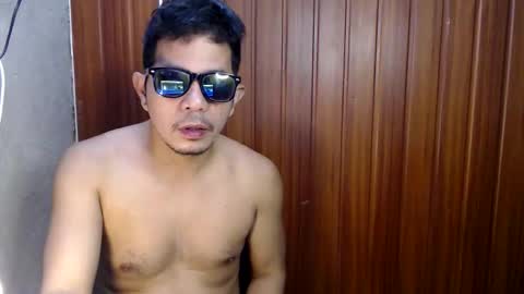 jjboy74472 online show from October 7, 4:26 pm