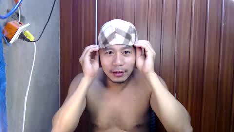 jjboy74472 online show from October 18, 8:42 pm