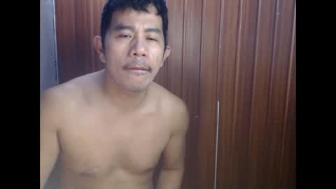 jjboy74472 online show from October 27, 11:41 pm