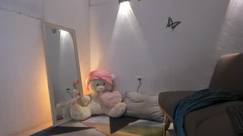 Snapshot of jjessamond chatting on May 11, 8:28 pm jessy online show from May 11, 8:28 pm