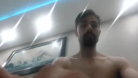 jjj963733 online show from January 5, 6:11 pm