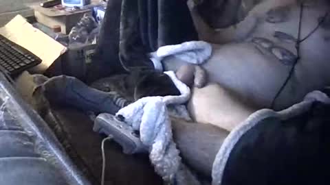 jjohnathan529 online show from March 19, 7:45 am