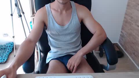 Snapshot of jjrod91 chatting on September 21, 2:19 pm Jon online show from September 21, 2:19 pm