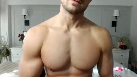 JK online show from October 28, 9:46 am