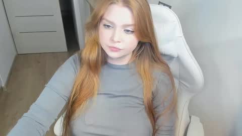 Snapshot of jkqqq chatting on December 10, 12:28 am jkqqq online show from December 10, 12:28 am