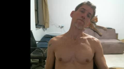 Snapshot of jlmbud chatting on April 18, 9:59 pm jlmbud online show from April 18, 9:59 pm