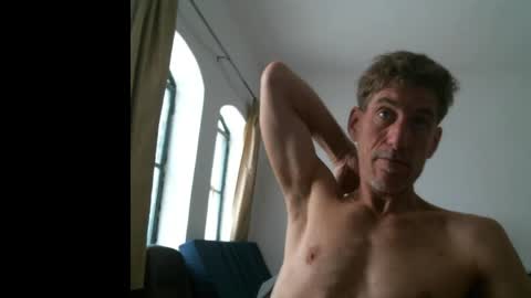 Snapshot of jlmbud chatting on April 29, 9:24 am jlmbud online show from April 29, 9:24 am