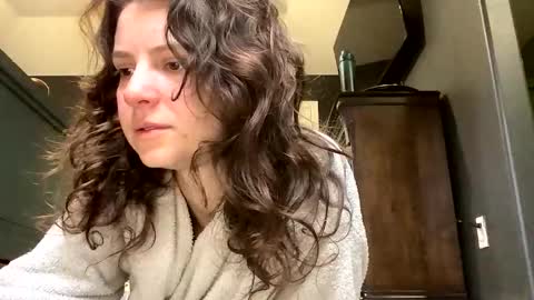 jlynn1997 online show from February 11, 1:49 pm