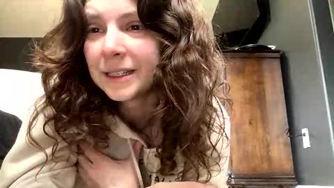 Snapshot of jlynn1997 chatting on March 15, 11:55 pm jlynn1997 online show from March 15, 11:55 pm