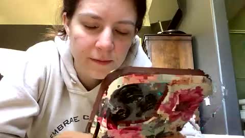 Snapshot of jlynn1997 chatting on March 16, 3:27 pm jlynn1997 online show from March 16, 3:27 pm