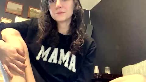 Snapshot of jlynn1997 chatting on March 19, 2:21 pm jlynn1997 online show from March 19, 2:21 pm