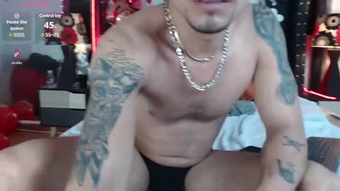 Snapshot of jm_hot_ chatting on March 8, 12:11 am jm_hot_ online show from March 8, 12:11 am