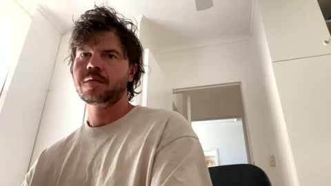 jmajick online show from January 25, 1:43 am
