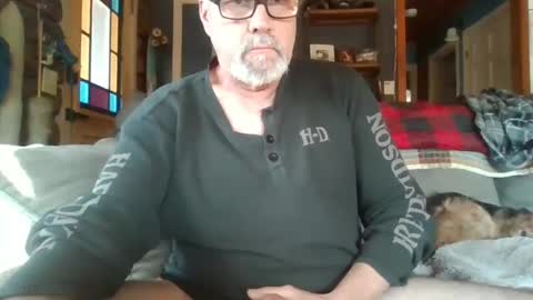 Snapshot of jmbnh chatting on January 2, 4:24 pm jmbnh online show from January 2, 4:24 pm