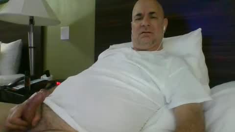 Snapshot of jmichael50 chatting on February 23, 2:40 am jmichael50 online show from February 23, 2:40 am