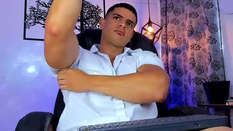 IGJmortton online show from March 2, 2:54 pm