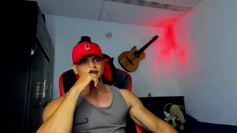 IGJmortton online show from March 27, 12:38 am