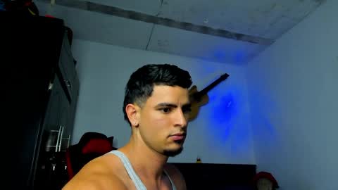 Snapshot of jmortton chatting on April 20, 3:59 pm IGJmortton online show from April 20, 3:59 pm