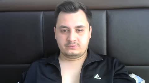 Snapshot of jnsnw chatting on January 31, 9:37 am jnsnw online show from January 31, 9:37 am