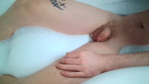 jo_0815 online show from April 3, 8:12 am