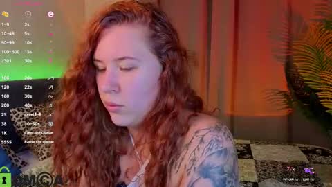 Snapshot of joan_green chatting on August 4, 1:09 am GMT2 Tue-Wed Fri-Sun 3-9AM Joan green online show from August 4, 1:09 am