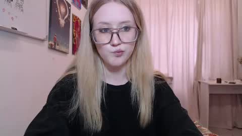 joan_kiss online show from May 13, 1:08 pm