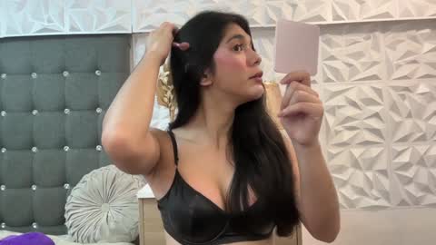 Snapshot of joanaemerald chatting on December 26, 1:07 am joana online show from December 26, 1:07 am