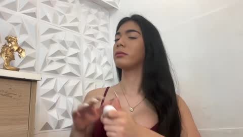 Snapshot of joanaemerald chatting on February 7, 11:24 pm joana online show from February 7, 11:24 pm