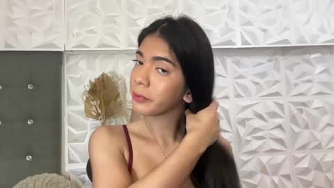 Snapshot of joanaemerald chatting on February 16, 11:48 pm joana online show from February 16, 11:48 pm