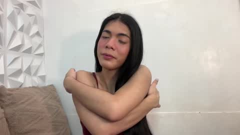 Snapshot of joanaemerald chatting on February 28, 5:37 am joana online show from February 28, 5:37 am