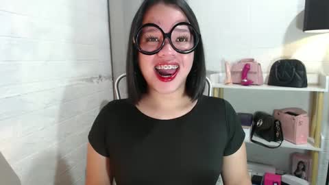 Joana online show from January 9, 7:50 pm
