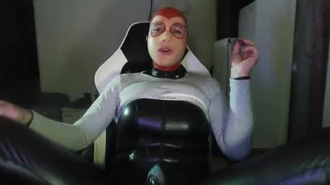 Snapshot of joanesxfree chatting on November 29, 10:35 pm The sweetest toy online show from November 29, 10:35 pm