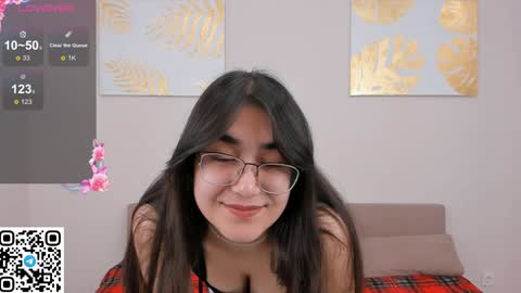 Mia online show from January 11, 1:11 pm