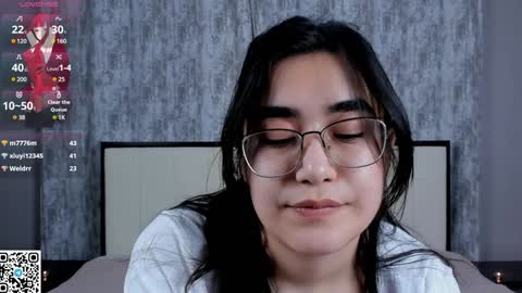 Mia online show from January 23, 6:45 pm