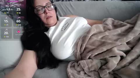 Jo online show from November 17, 10:21 am