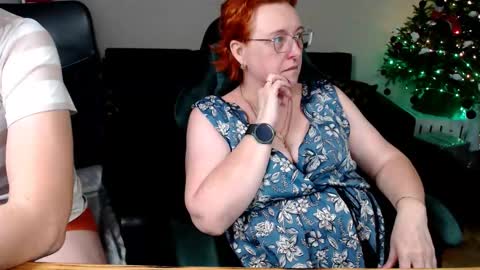 Joanna and Greg online show from January 10, 8:38 am