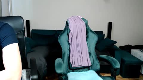 Joanna and Greg online show from February 11, 8:19 am