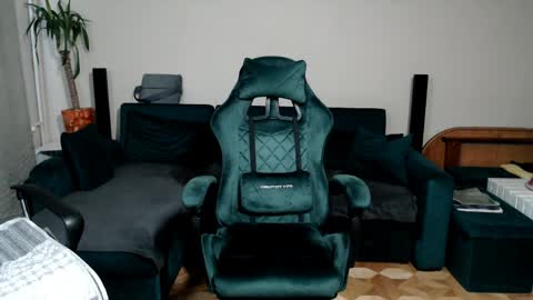 Joanna and Greg online show from March 26, 11:38 am