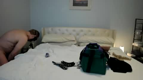 Snapshot of joe1997202399 chatting on February 13, 2:07 am joe1997202399 online show from February 13, 2:07 am