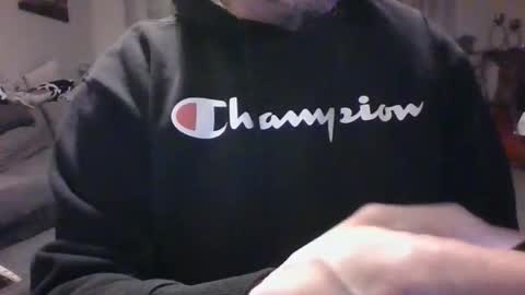 Snapshot of joe5star chatting on February 4, 7:14 am joe5star online show from February 4, 7:14 am