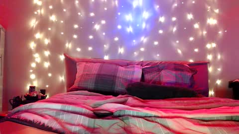 Snapshot of joe7168 chatting on April 2, 1:14 am joe7168 online show from April 2, 1:14 am