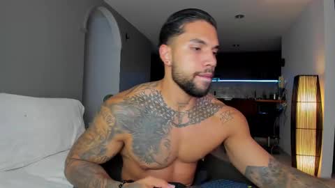 joe_esthetic online show from October 8, 1:03 am