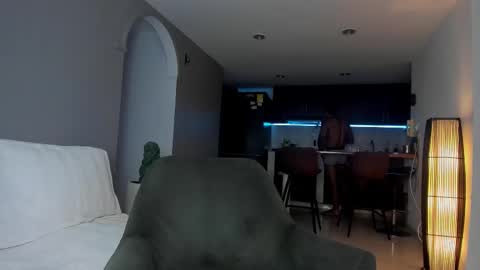 joe_esthetic online show from November 13, 2:21 am