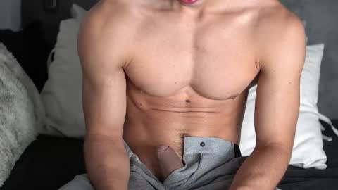 joe_steel1 online show from September 20, 6:31 pm