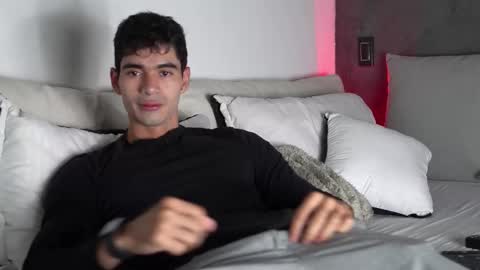 joe_steel1 online show from November 2, 12:24 am