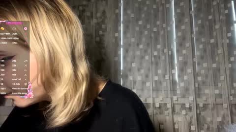 Snapshot of joeannfurgison chatting on February 11, 7:24 am Aurora online show from February 11, 7:24 am