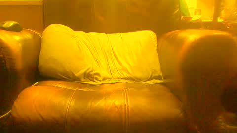 Snapshot of joeblow61616 chatting on December 4, 12:36 pm joeblow61616 online show from December 4, 12:36 pm