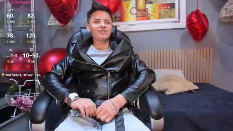 Snapshot of joebranco chatting on February 24, 3:26 am JOE online show from February 24, 3:26 am