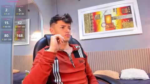 Snapshot of joebranco chatting on February 25, 3:27 am JOE online show from February 25, 3:27 am